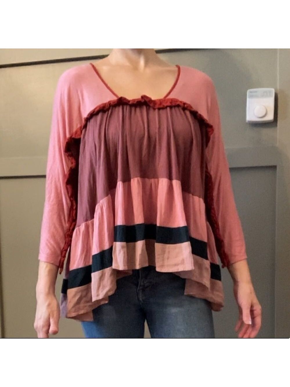 ANTHROPOLOGIE Meadow Rue Colorblock Boho Ruffle Swing Top Size Small - Picture 3 of 13